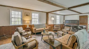Pet-Friendly Yard: Boston Area Home Near Gillette - Image 3