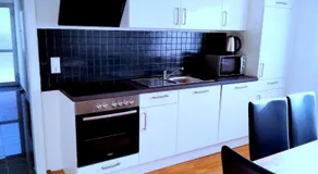 Arbeiter- und Gruppenwohnung mit Parkplatz, Küche, WLAN, 1-5 Personen - Schwäbisch Hall - Image 3
