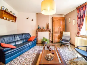 Plush Holiday Home in Matagne-La-Petite with Private Garden - Image 4