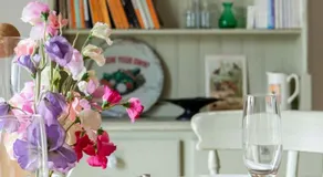 Beautiful Box Hill Lodge - Image 5