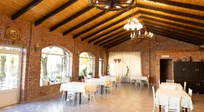 Hotel Paradise - Image 2