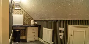 Quayside Hotel & Bar - Image 3