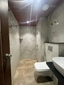 Happys Hotel - Image 5
