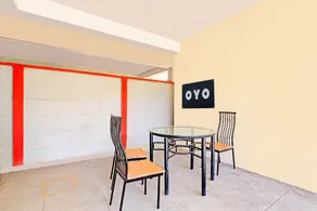 Hotel O YRV STAYS - Image 5