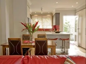 Boutique Stays - Sandyside, Sandringham Villa Unit - Image 2