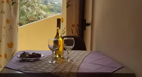 Epi Apartments - Image 4