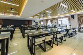 Guangxi University Hui Cui Lou Hotel - Image 2