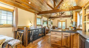 The Stalls At Whitefish - Image 2
