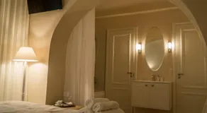 Studio28 Boutique Rooms - Image 3