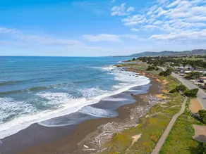 Hampton Inn by Hilton San Simeon Cambria - Image 5