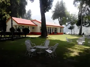 Imperial Hotel - Image 2