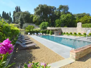 Located on the hills surrounding Florence - Image 1