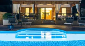 Tomica Apartments with Pool - Image 3