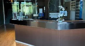 Aparthotel Montcada - Image 5