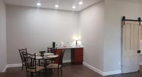 Lee House Inn - Image 4