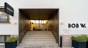 Bob W Munich Schwabing - Image 4