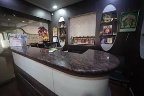 Shanthi Service Apartment - Image 2