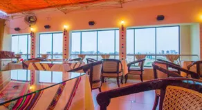 Hotel Lexus - Image 3