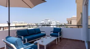 Chloris 3- Bedroom Apartment W/Pool in Larnaca - Image 5