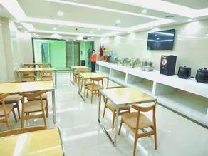 Vatica Hotel Xuzhou Suining Dognhuan Island East Bus Station - Image 5