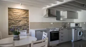 Anthi's House Center - Image 2