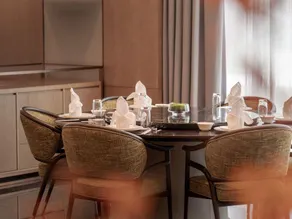 Sheyang Qianhe Lake Hotel - Image 5