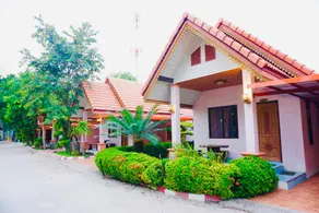 Bussaba Resort Home - Image 2