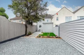 Family-Friendly Home | Near Glos Rd | Fast WiFi - Image 5