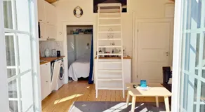 Hytte ved søen med panoramaudsigt - Image 2