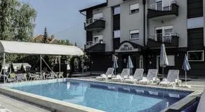 Villa MILSA Half Board & Pool - Image 4