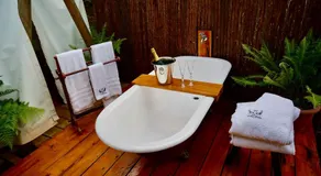 Wingtons Glamping - Image 2