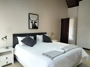 7th Hole Golf Lodge - Image 2