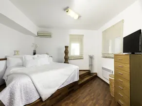 Villa on Island with Private Pool, Garde, Terrace, Parking - Image 2