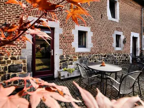 Nice apartments in a monumental square farm. - Image 1