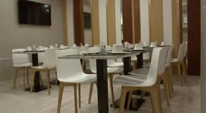Le Malown - Image 4