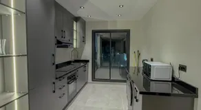 Luxury 3BR Sea View Apart Prime Location - Image 5