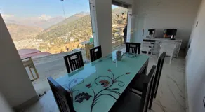 Hotel Himalayan Peak - Image 3
