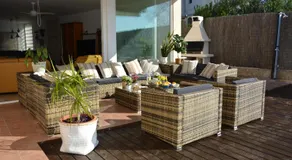 Villa Med A 2 kilometros andando de la playa, del puerto de Aguadoç y a 4 del centro de Sitges Muy Soleada todo el dia Capacidad superior a 16 personas NO REQUIERE COCHE - Image 5