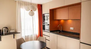 Qazris Suites - Image 5