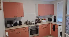 A cozy One Bedroom in a 2 bedroom flat - Image 4