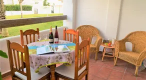 FABULOUS 2 BED 2 BATH APARTMENT ! - Image 3