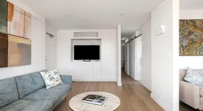 Stunning Beachfront penthouse-Beach District Views - Image 4