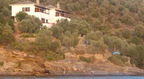 Sea Front - Image 4
