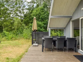 6 person holiday home in Ebeltoft - Image 5