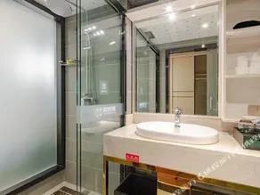 Four Seasons To Shu Hotel - Image 3