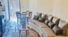 COZY VILLAGE HOUSE ΑΓΙΟΣ ΛΑΥΡΕΝΤΙΟΣ ΠΗΛΙΟΥ - Image 3