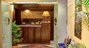 Nicola Hotel - Image 4