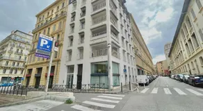 Le Phocéen Appartement Terrasse Plein centre - Image 4