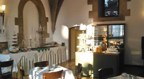 Hotel Kaiserhof am Dom - Image 5