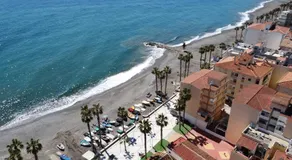 5 Sec to Beach | Modern 2BR Costa Stay - Image 2